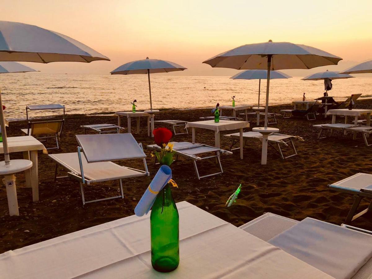 Sunrise Accessible Resort Battipaglia Extérieur photo